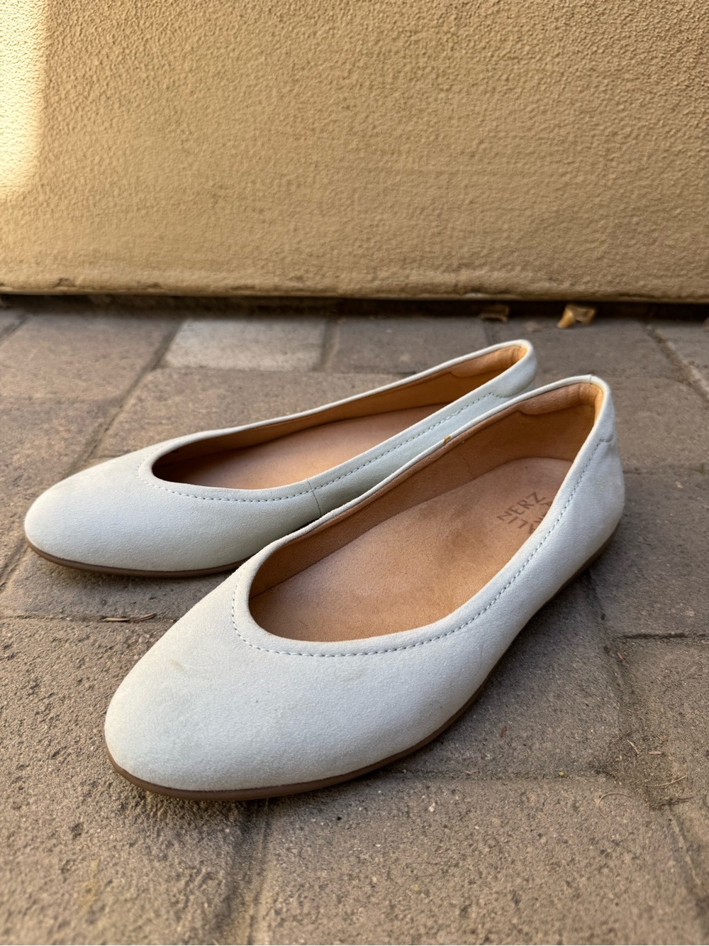 Naturalizer Women’s light blue Ballet Flats